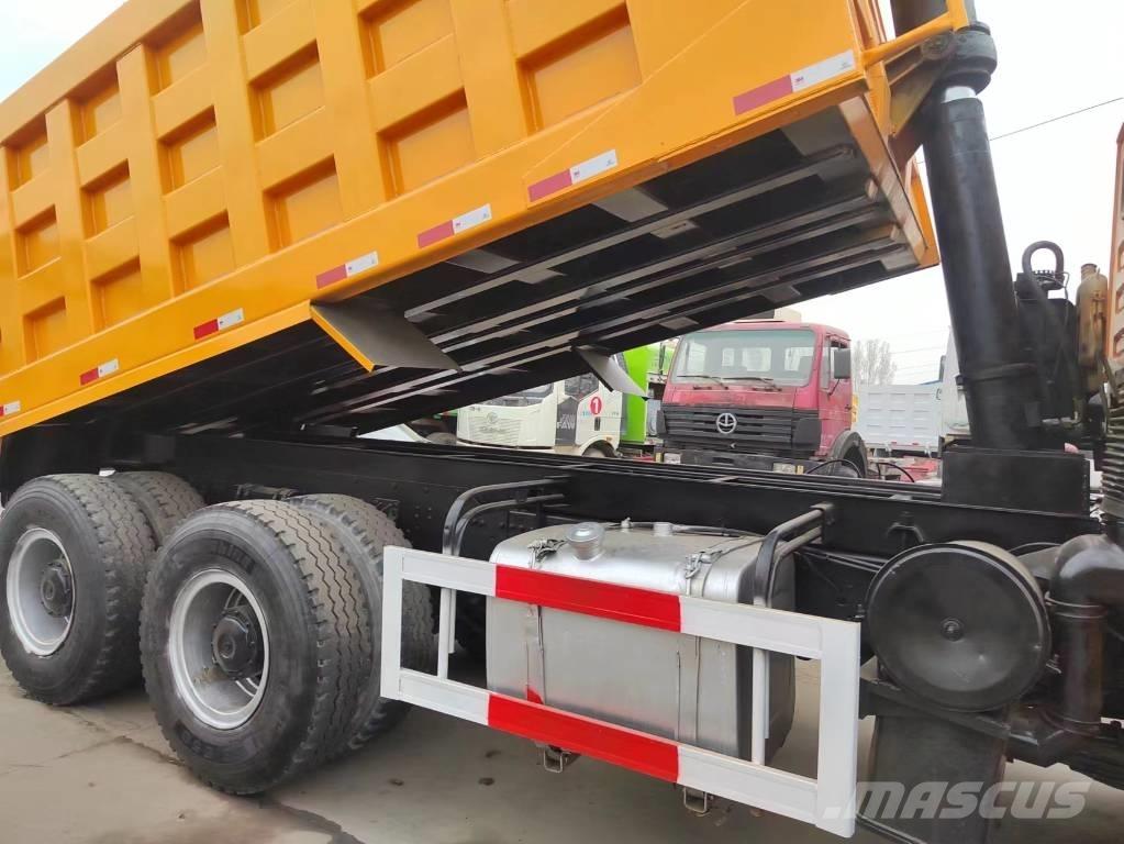 Shacman F3000 6x4 Camion benne