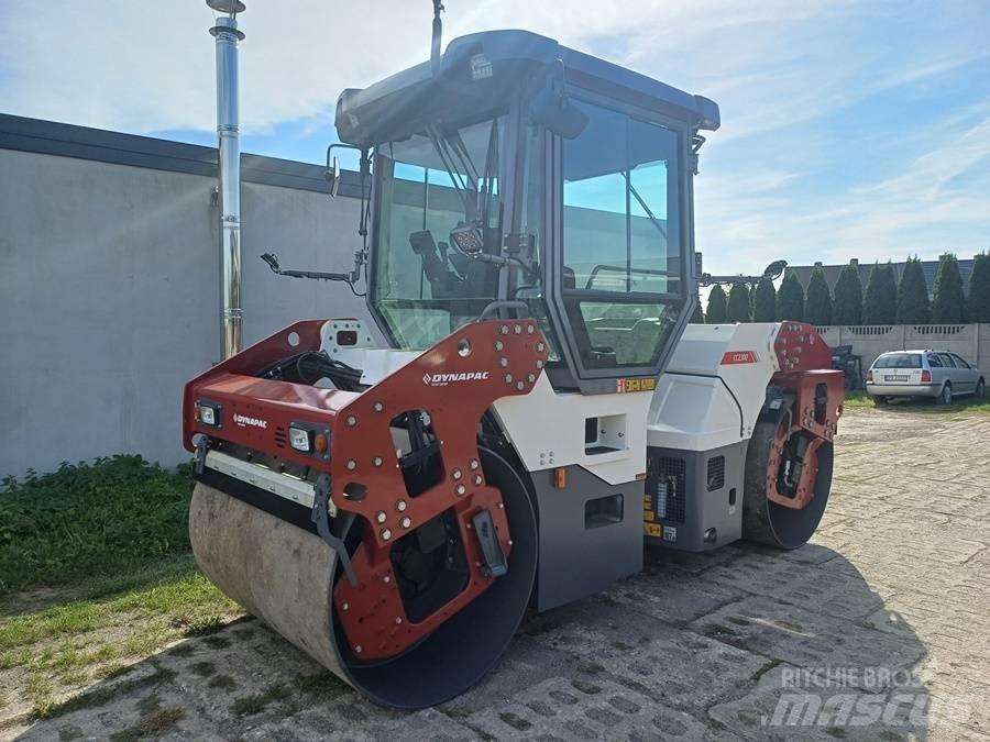 Dynapac CC 2300 Rouleaux tandem