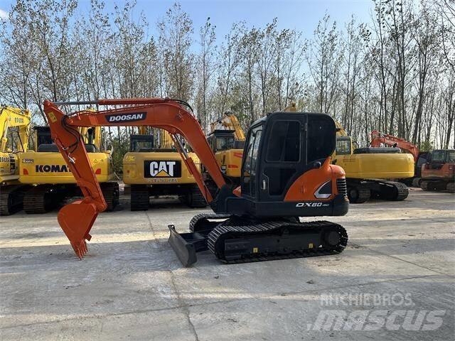 Doosan DX 60 Mini pelle < 7t