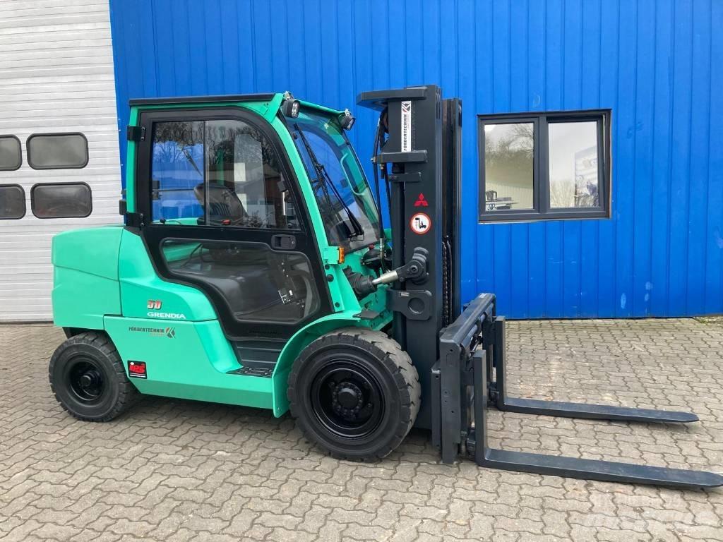 Mitsubishi FD50NT Chariots diesel
