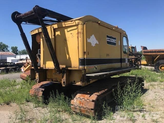 American 5299 Grue sur chenilles