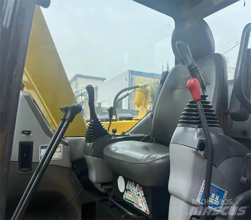 Komatsu PC 78 US-6 Mini pelle 7t-12t