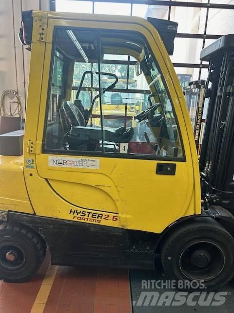 Hyster H2.5FT Chariots diesel