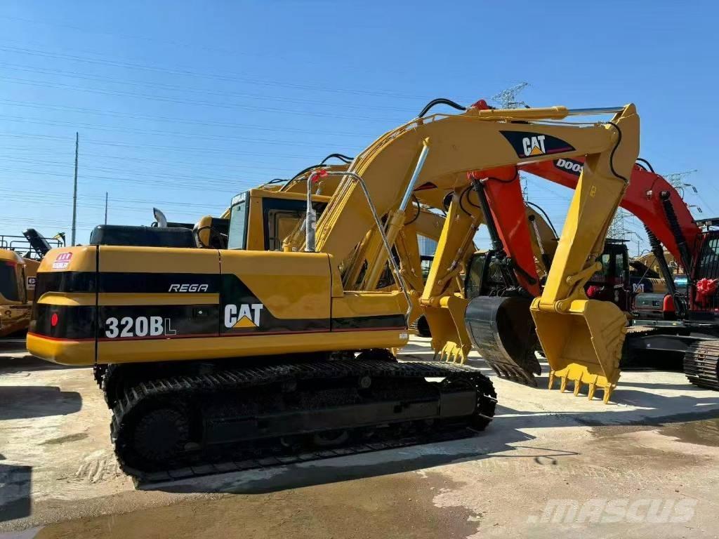 CAT 320 B L Pelle sur chenilles
