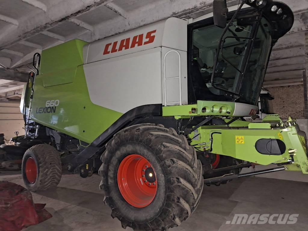 CLAAS Lexion 660 Moissonneuse batteuse