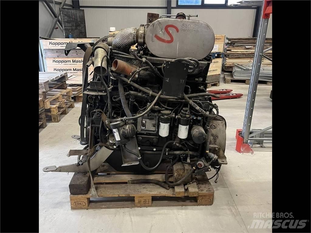Sisu 74 CWA 4V Moteur