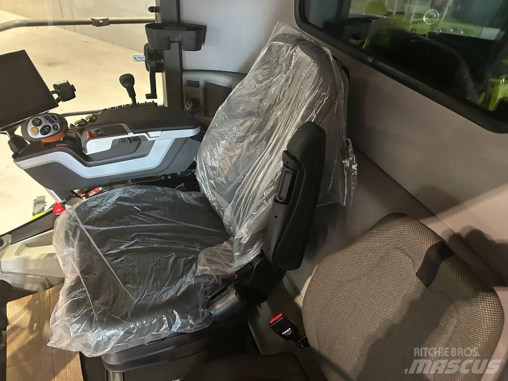 CLAAS Trion 520 Moissonneuse batteuse