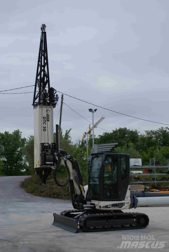  GEAX DTC30 Pelle enfonce-pieux