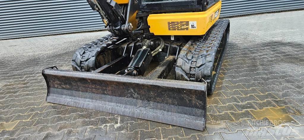 JCB 48Z-1 Mini pelle < 7t