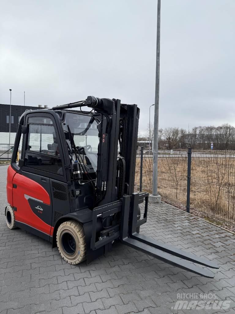 Linde E35HL/1252-01 Chariots élévateurs électriques