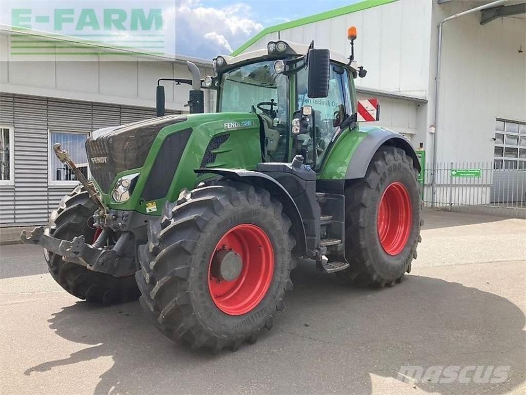 Fendt 828 vario Tracteur