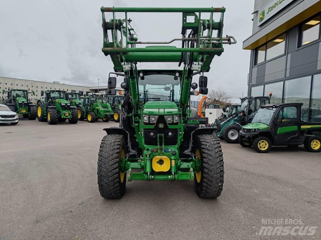 John Deere 6115 RC Tracteur