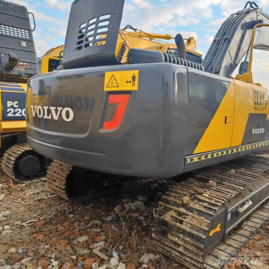 Volvo EC 240 Pelle sur chenilles
