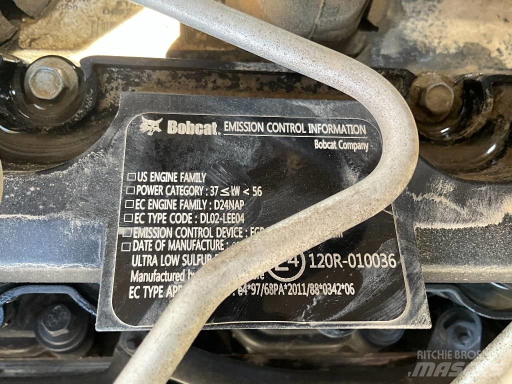 Bobcat E 57 W Pelle sur pneus