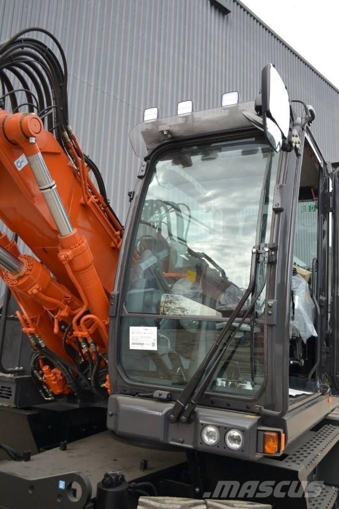 Hitachi ZX135W-7 Pelle sur pneus