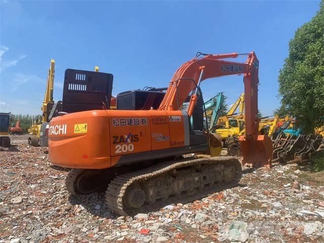 Hitachi ZX 200-3 G Pelle sur chenilles