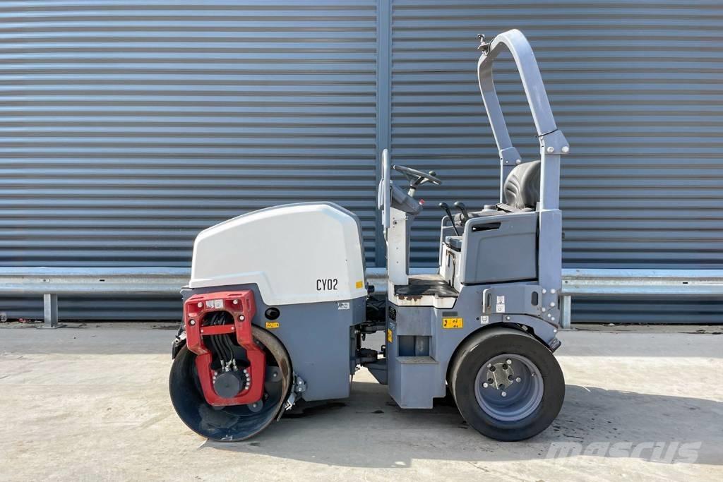 Dynapac CC1200C Rouleaux monocylindre