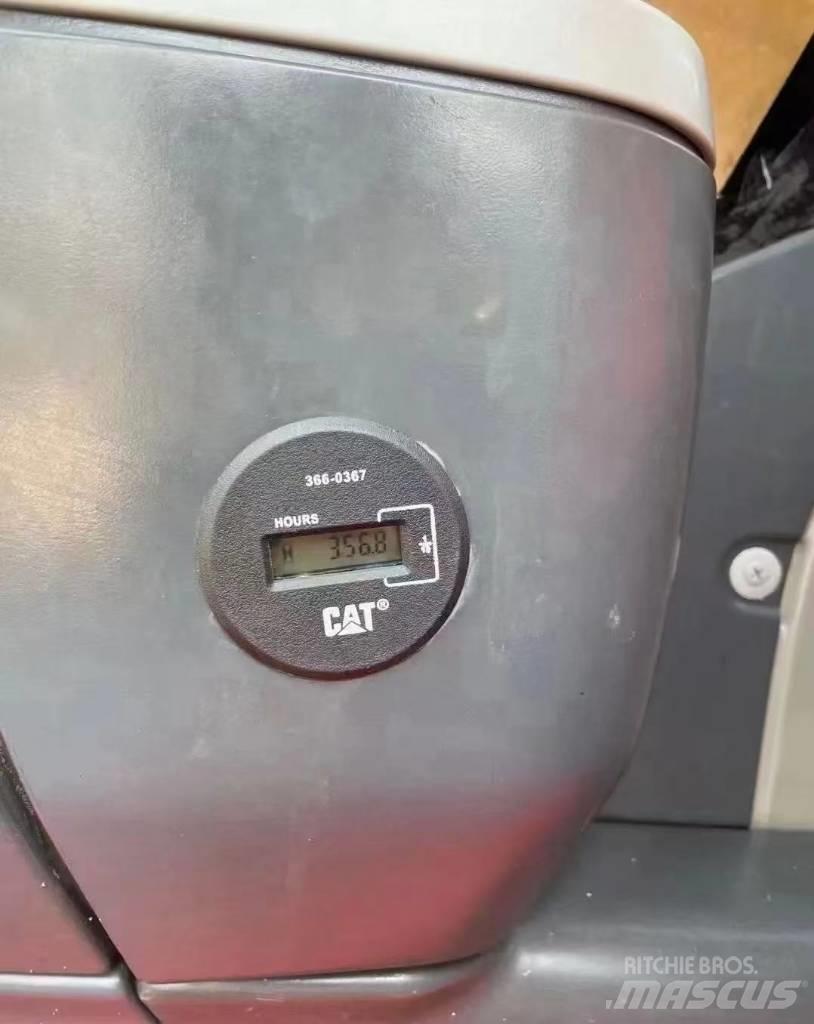 CAT 312 Pelle sur chenilles