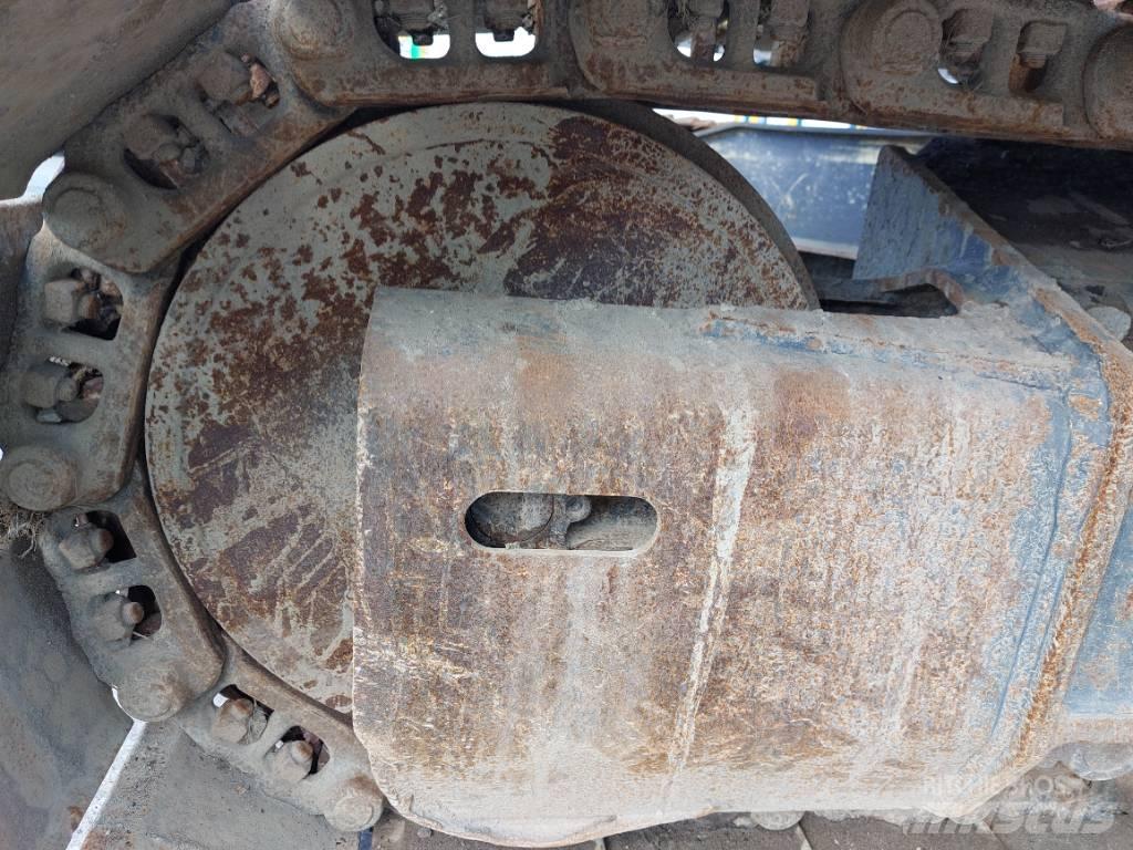 Komatsu PC138US-11 Pelle sur chenilles