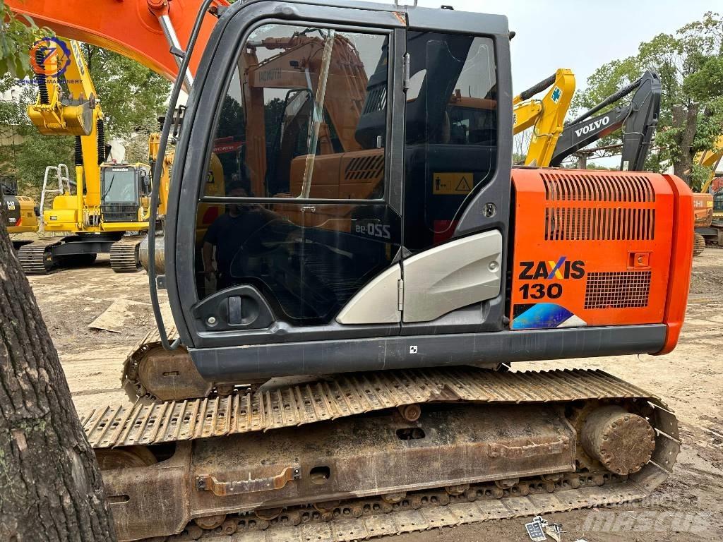 Hitachi ZX 130-5A Pelle sur chenilles