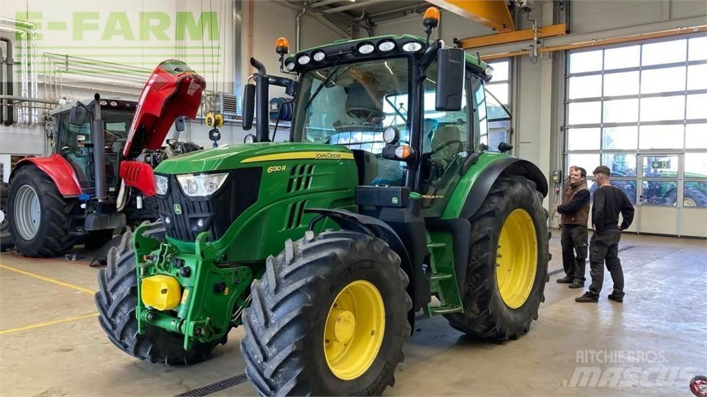 John Deere 6130R Tracteur