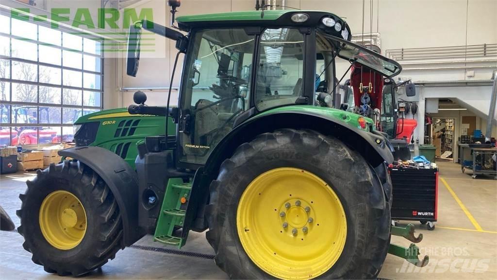 John Deere 6130R Tracteur