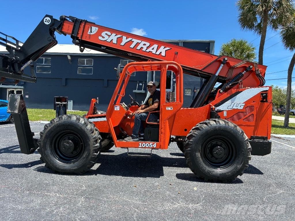 JLG 10054 Chariot télescopique