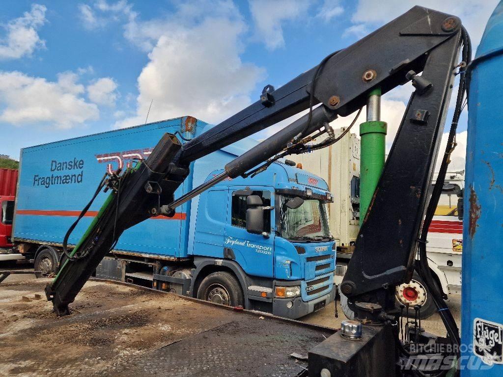 Mercedes-Benz 814 Camion plateau