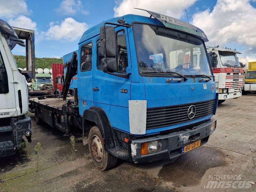 Mercedes-Benz 814 Camion plateau