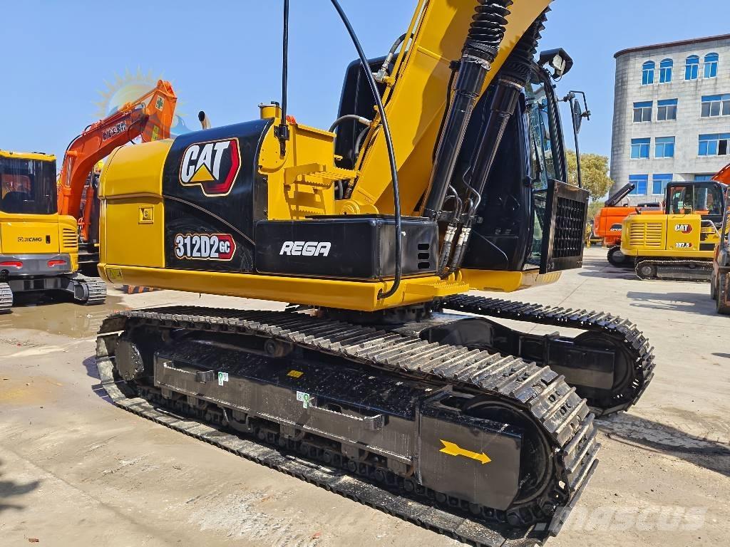 CAT 312D2GC Pelle sur chenilles