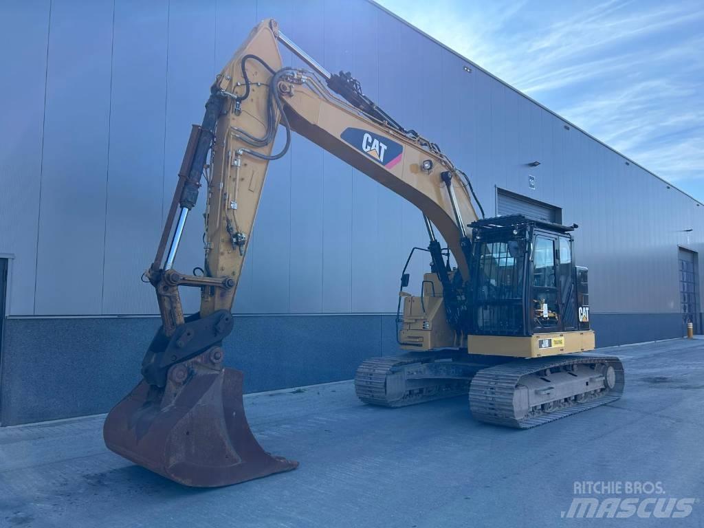 CAT 325 FL CR Pelle sur chenilles