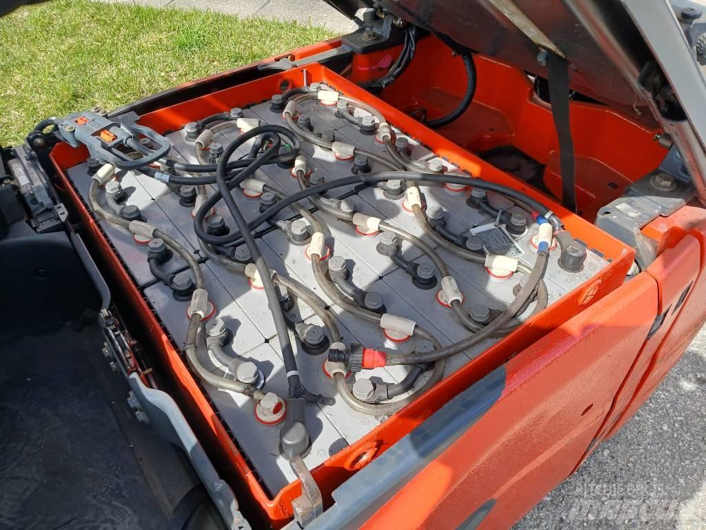 Linde E16-02 Chariots élévateurs électriques