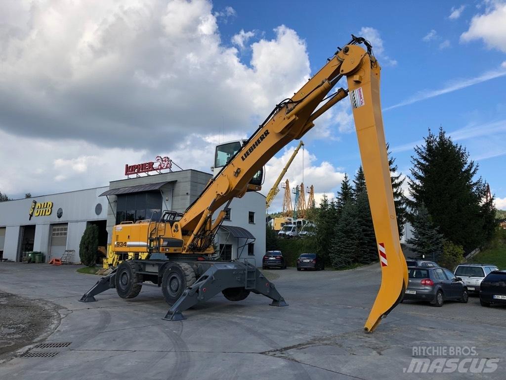Liebherr A 934 C HD Pelle à déchets