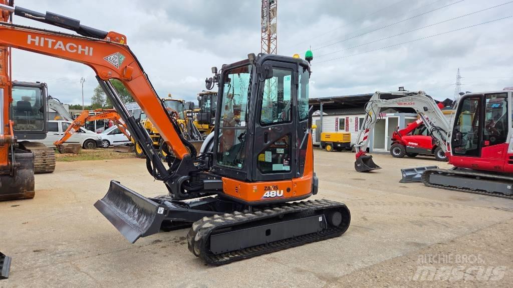 Hitachi ZX 48 U-6 Mini pelle < 7t