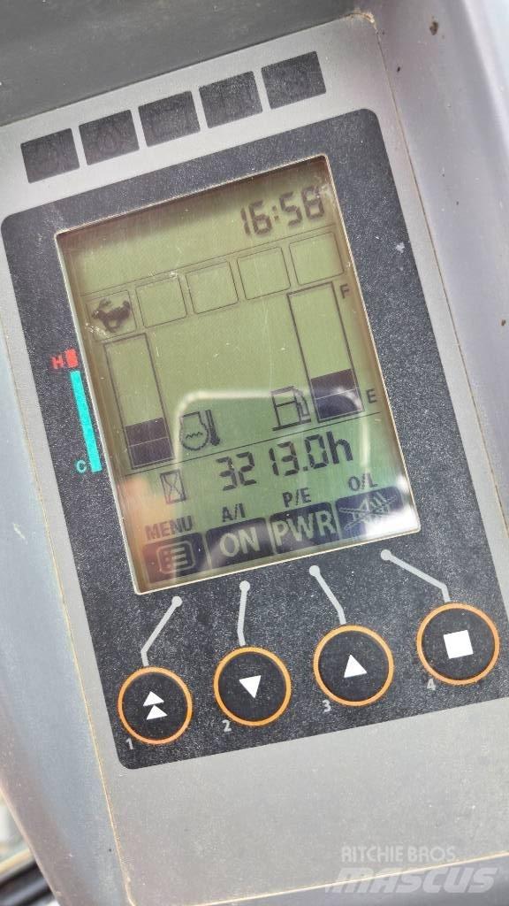 Hitachi ZX 48 U-6 Mini pelle < 7t