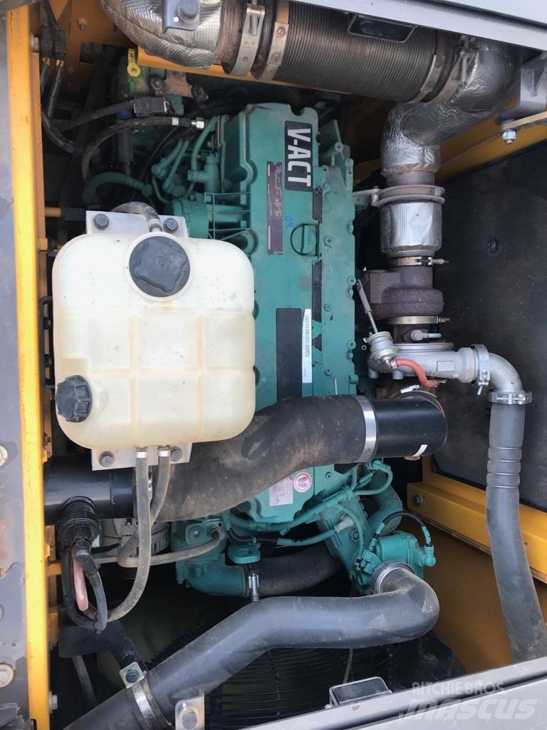 Volvo EC 250 E Pelle sur chenilles