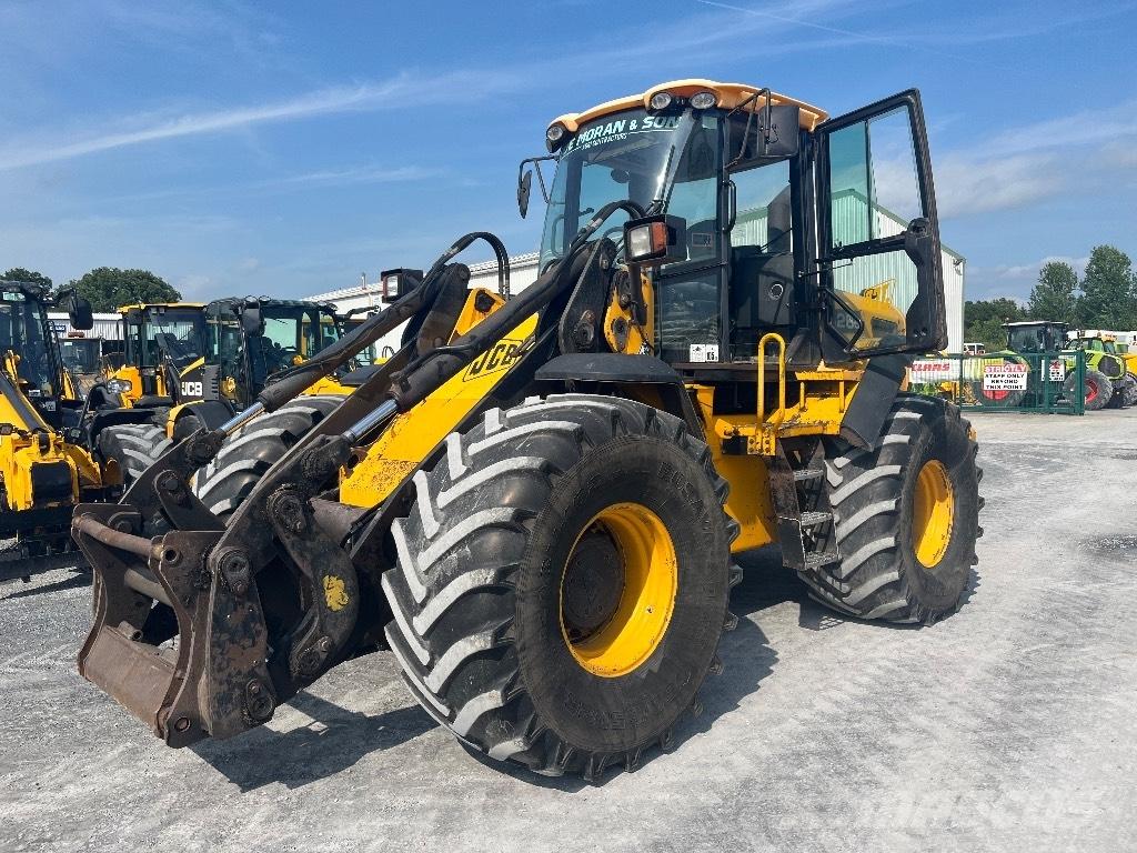 JCB 426 E Chargeuse sur pneus