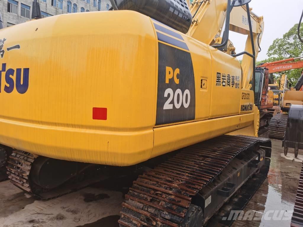 Komatsu PC 200-8 Pelle sur chenilles