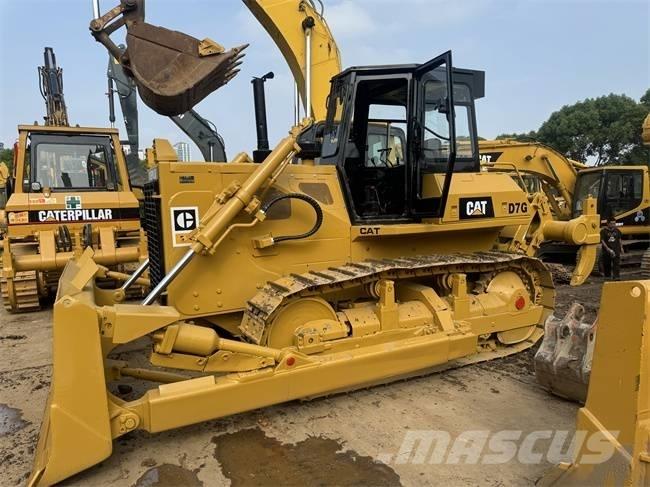 CAT D 7 G Bouteurs sur chenilles