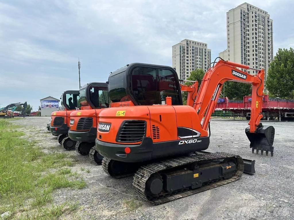 Doosan DX60-9 Mini pelle < 7t