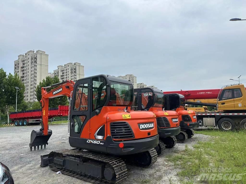Doosan DX60-9 Mini pelle < 7t