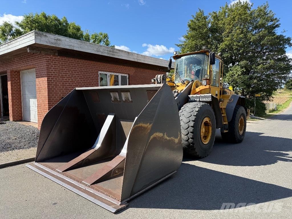 Volvo L 120 E Chargeuse sur pneus