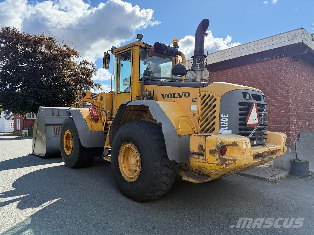 Volvo L 120 E Chargeuse sur pneus