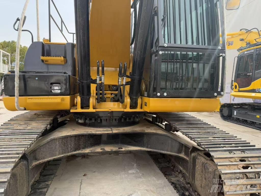 CAT 330D2L Pelle sur chenilles
