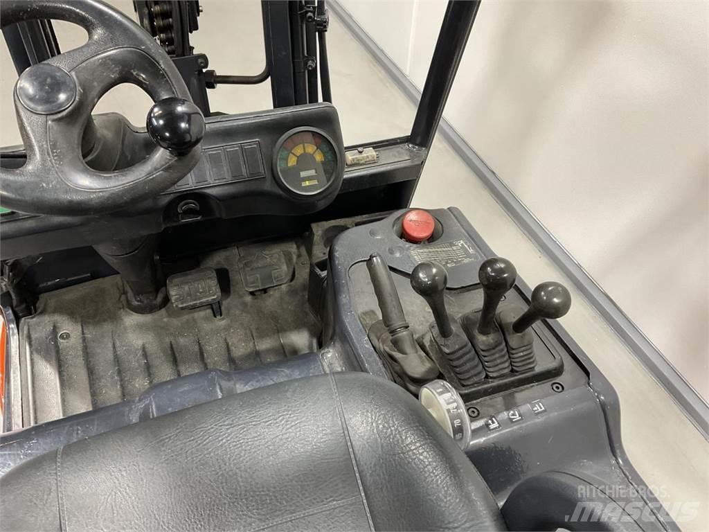 Linde E16C Chariots élévateurs électriques