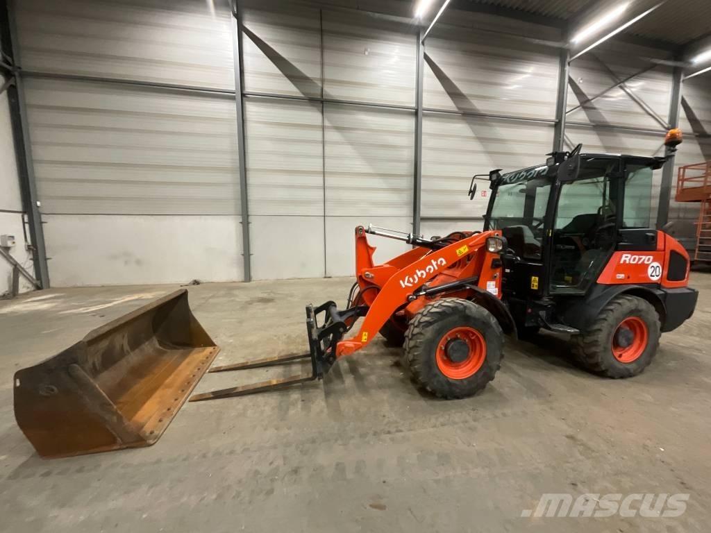 Kubota R 070 Chargeuse sur pneus