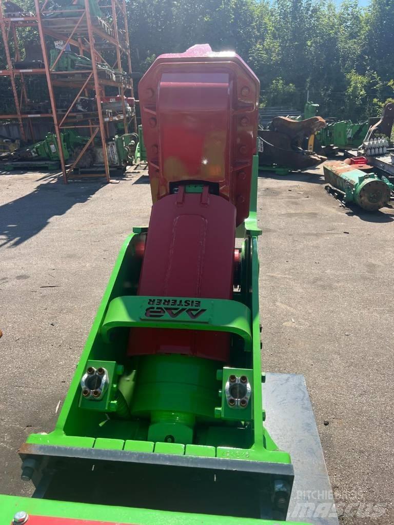 MBI MCP800IT Concasseur de Travaux Publics