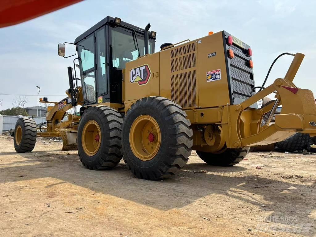 CAT 140 K Niveleuse