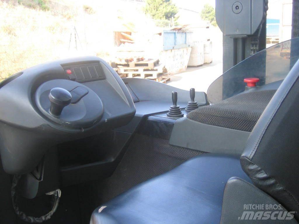 Linde R14 03 Chariot à mât rétractable