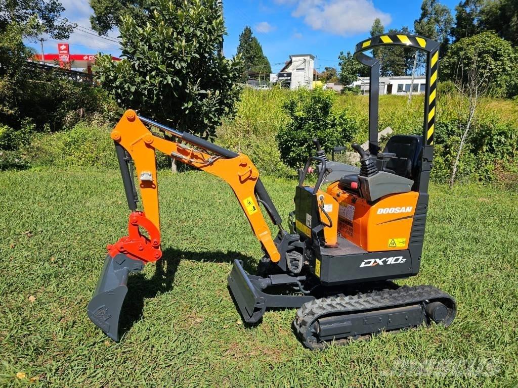 Doosan DX 10 Z Mini pelle < 7t